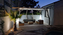 Charger l'image dans la galerie, PERGOLA EN BOIS FLOTTE 5,5 mètres x 3,5 mètres sans couverture
